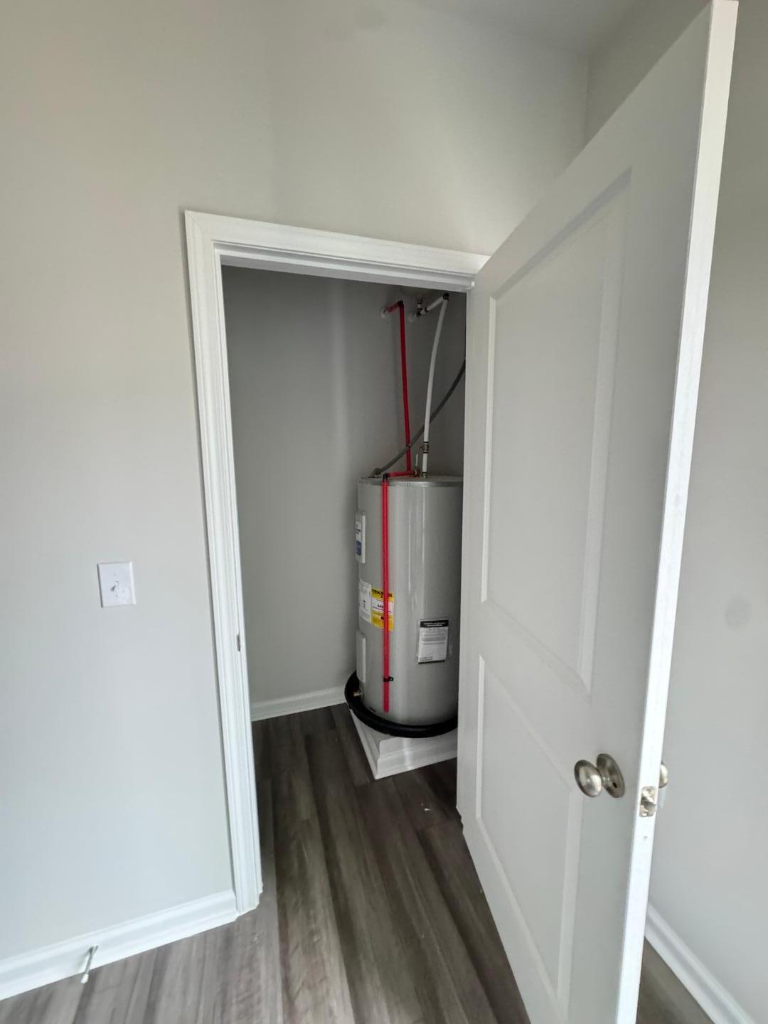 1038 Bristol Arch Drive Graham, NC 27253 - Photo 3 of 21 a view of utility room