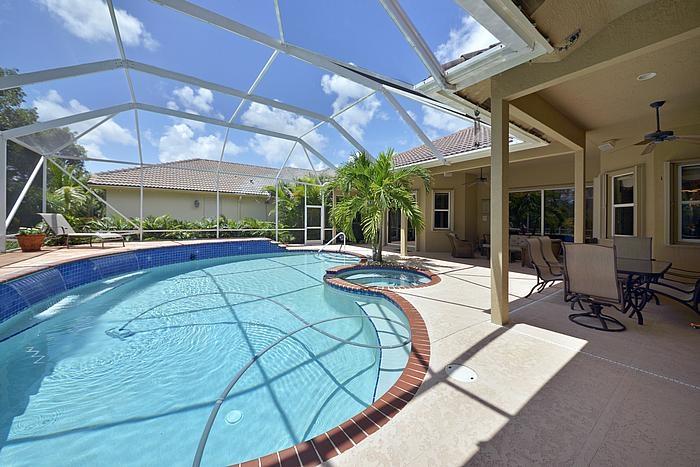 21302 Falls Ridge Way Boca Raton, FL 33428 - Photo 22 of 23 rearexterior2_700