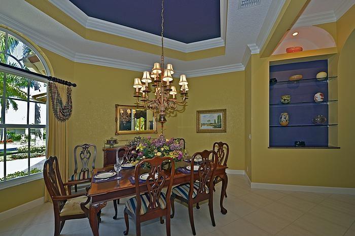 21302 Falls Ridge Way Boca Raton, FL 33428 - Photo 5 of 23 dinningroom_700