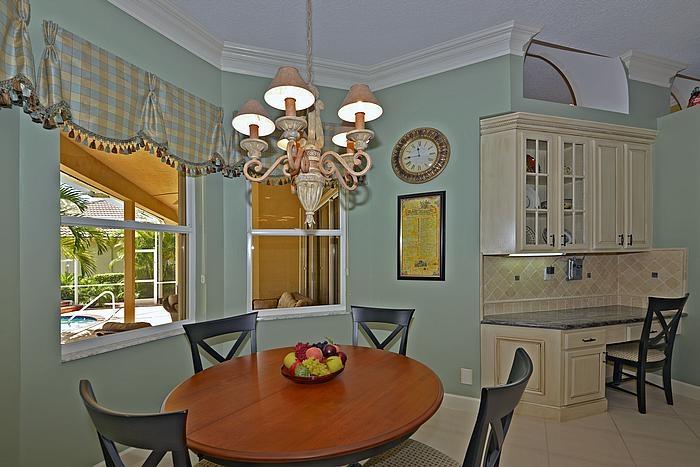 21302 Falls Ridge Way Boca Raton, FL 33428 - Photo 8 of 23 breakfastnook_700