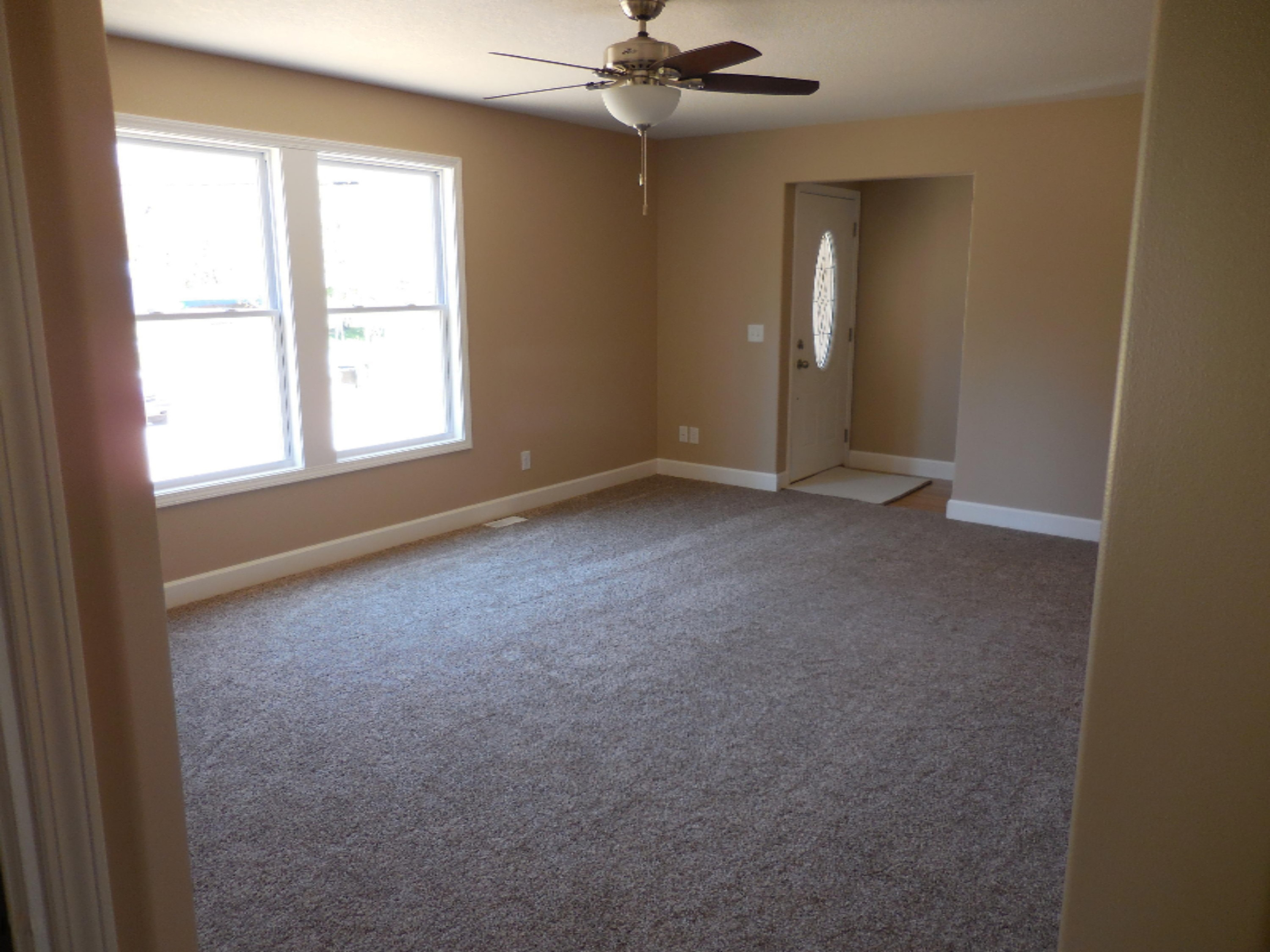 1710 North Sheridan Road Muskegon, MI 49445 - Photo 3 of 25 DSCN2093