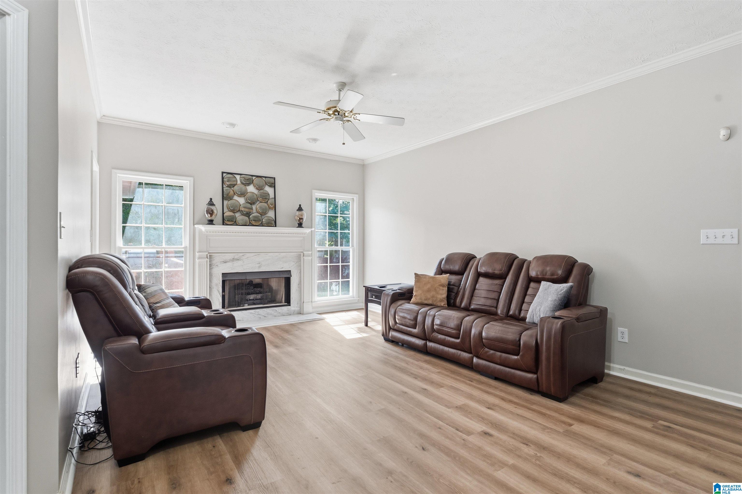 120 Kentwood Trail Alabaster, AL 35007 - Photo 6 of 46