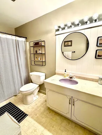 $524,900 | 6418 Bradley Drive, Woodridge, IL 60517