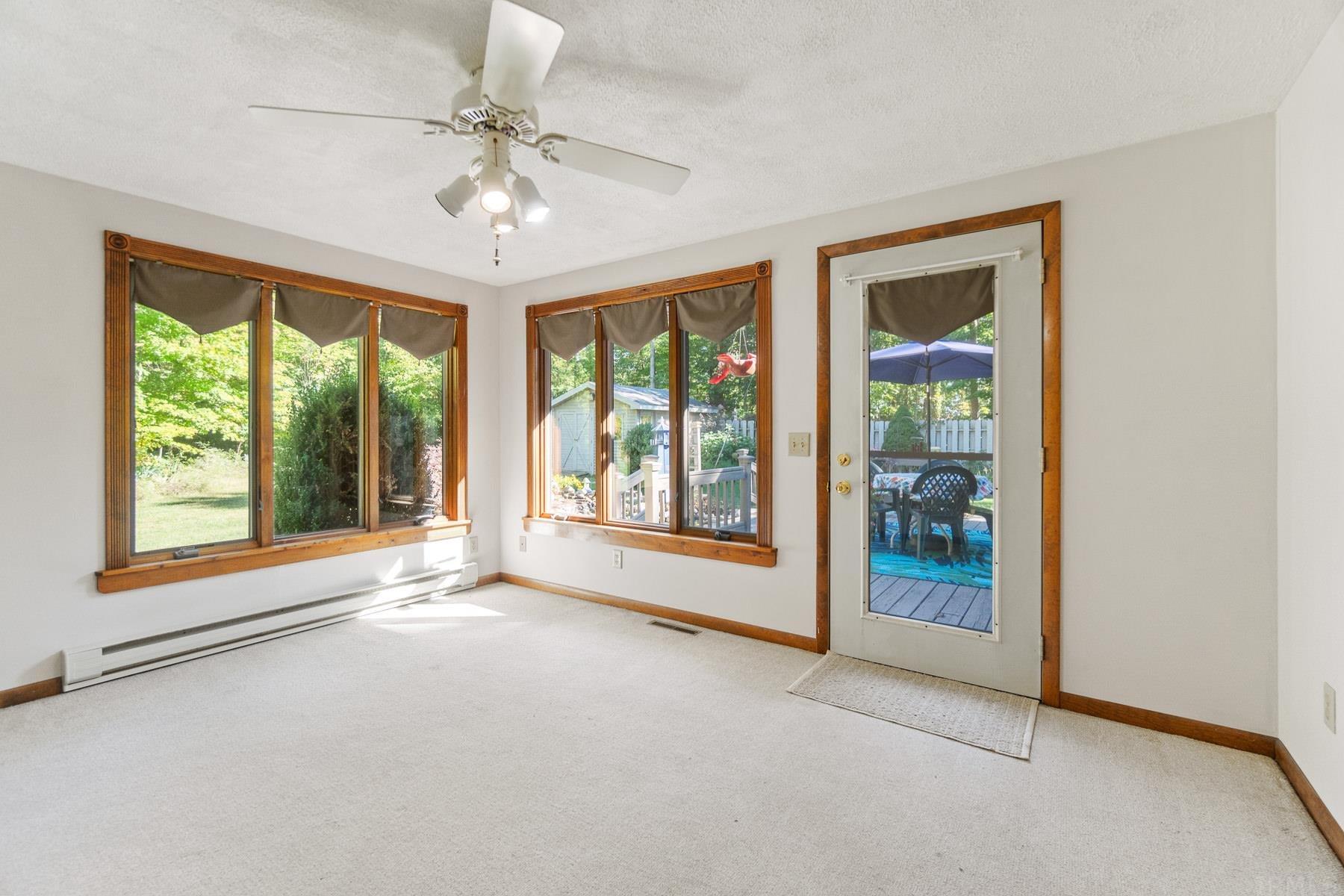 16506 Painter Road Leo, IN 46765 - Photo 21 of 36