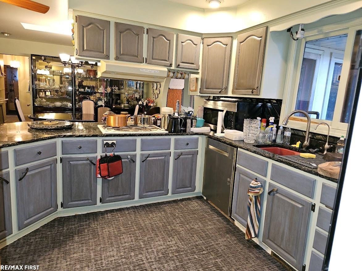 4203 Timberview Drive Howell, MI 48843 - Photo 8 of 20 50154523-ac1c8e60-359b-4f53-97c9-7a2f9c00aa45.JPG