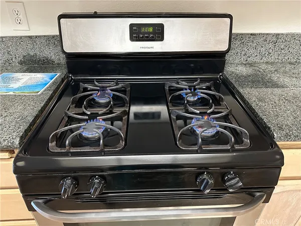 $4,000 | 11450 186th Street, Artesia, CA 90701