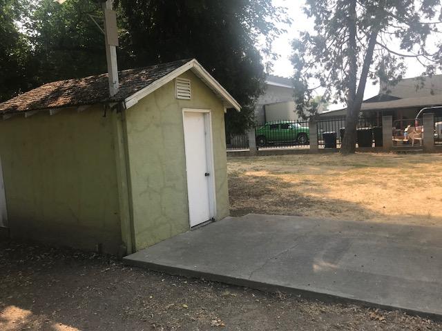 5111 Eastside Road Redding, CA 96001 - Photo 12 of 13 IMG_2301