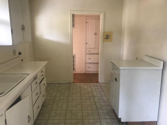 5111 Eastside Road Redding, CA 96001 - Photo 5 of 13 IMG_2289