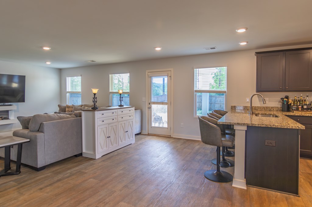 269 Harris Walk Point West Point, GA 31833 - Photo 5 of 43 Gallery Image 5