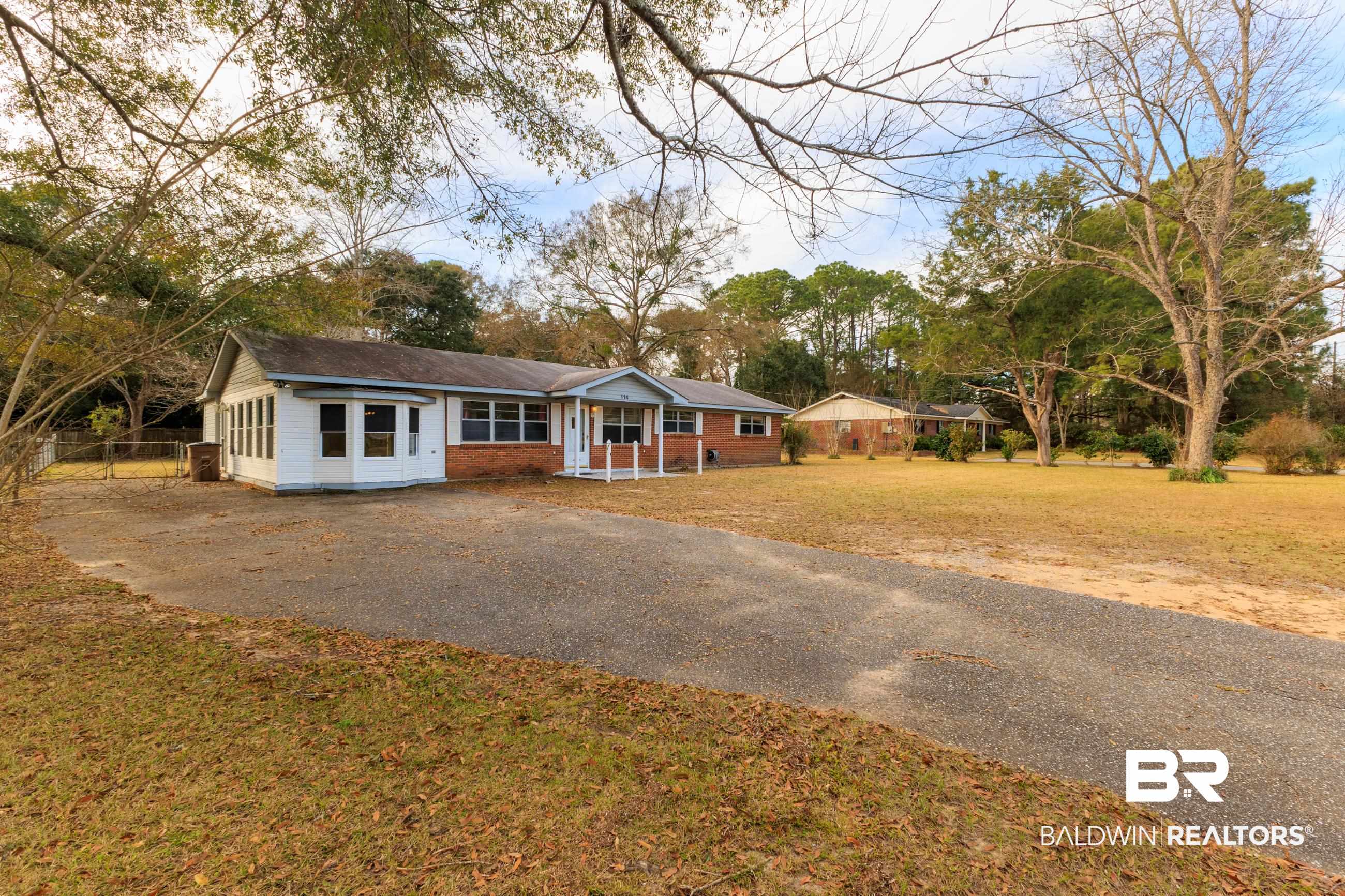 114 Foreman Road Mobile, AL 36608 - Photo 3 of 27