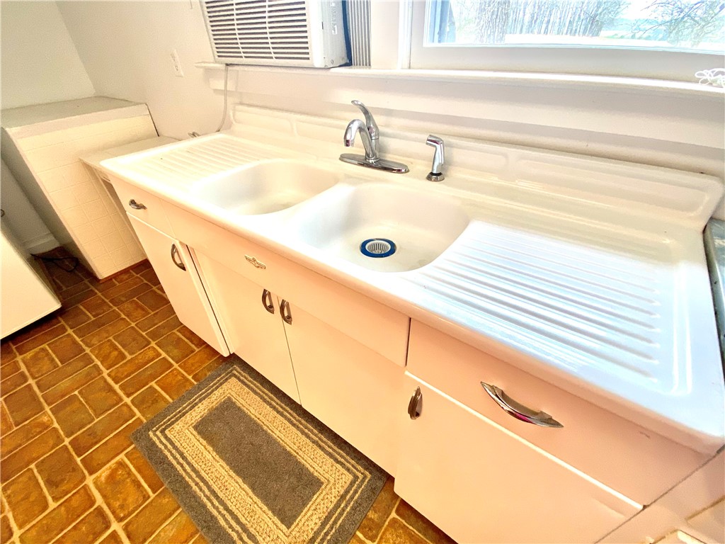 401 New Hope Road Anderson, SC 29626 - Photo 5 of 32