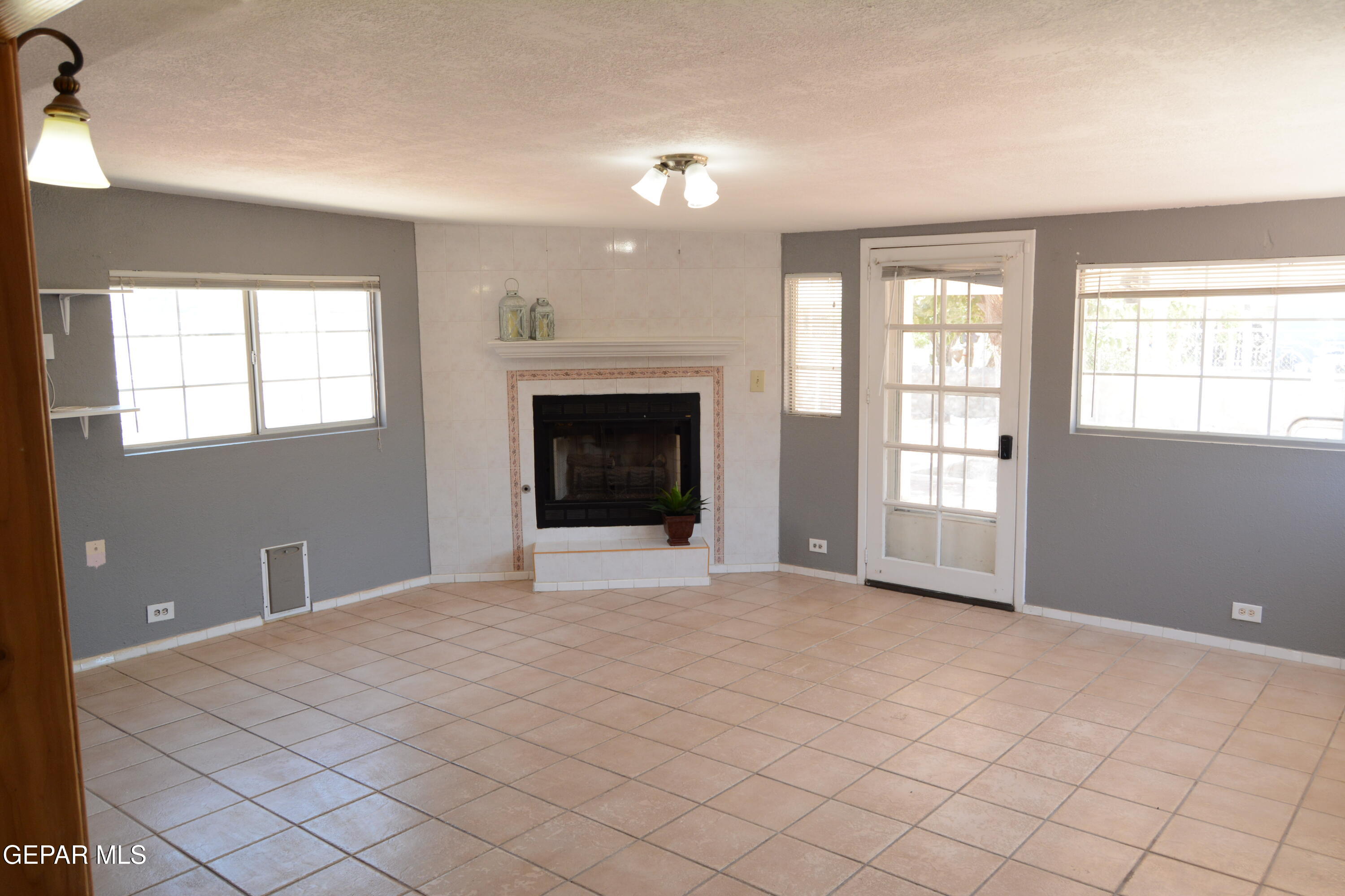 2636 Prestwick Road El Paso, TX 79925 - Photo 11 of 20 DSC_0047