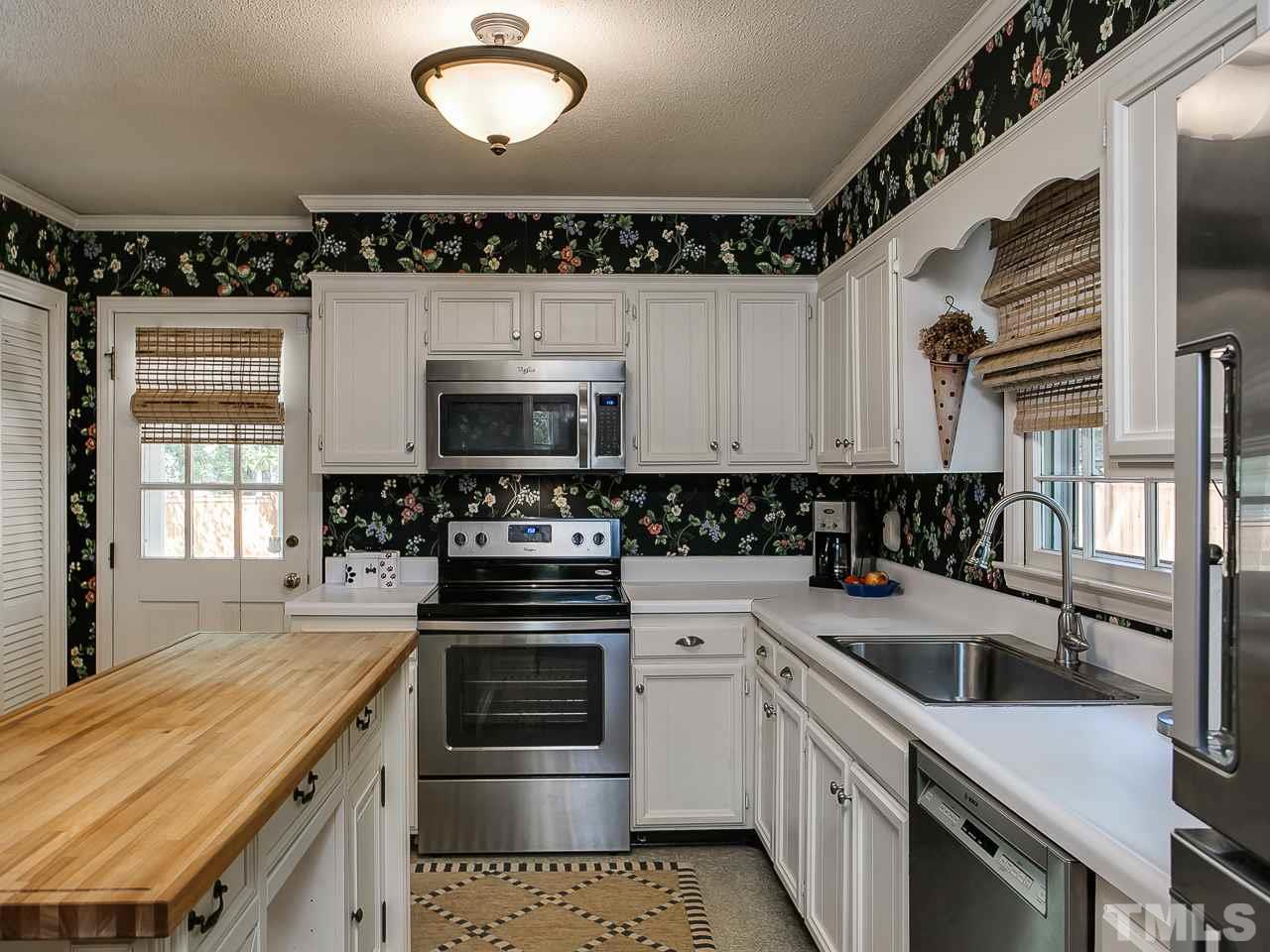 3316 Wade Avenue Raleigh, NC 27607 - Photo 15 of 25
