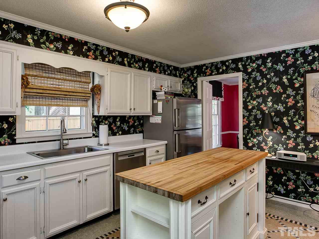 3316 Wade Avenue Raleigh, NC 27607 - Photo 16 of 25