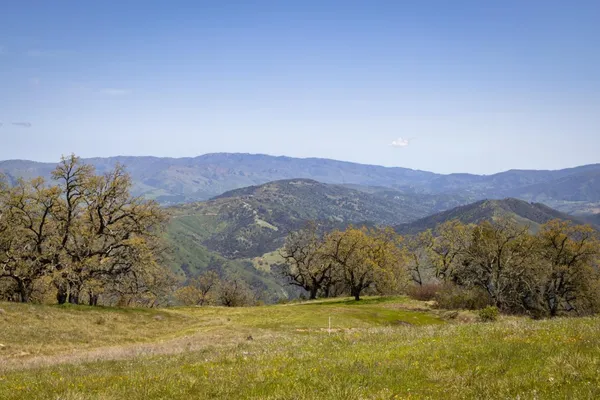 $695,000 | 26 Longridge Trail, Carmel, CA 93923