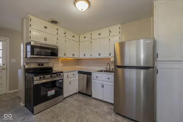 $2,000 | 9631 Kittrell Drive, Indianapolis, IN 46280