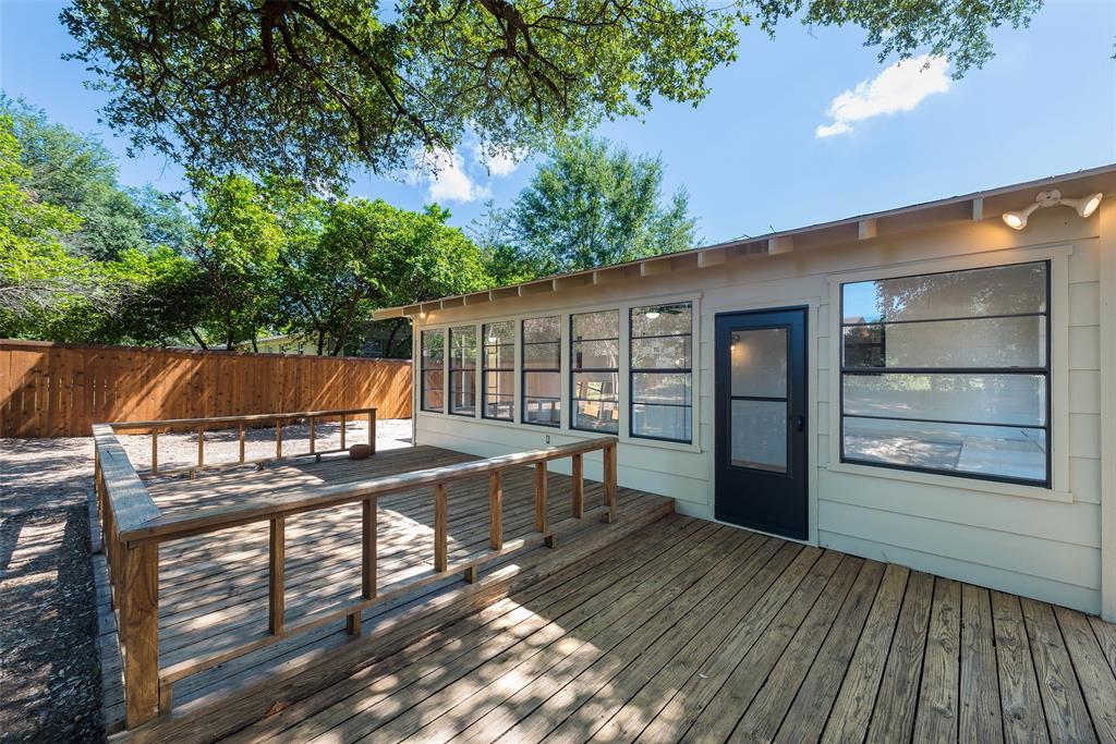 616 Laurel Road, Unit A Athens, TX 75751 - Photo 21 of 24 a view of a roof deck