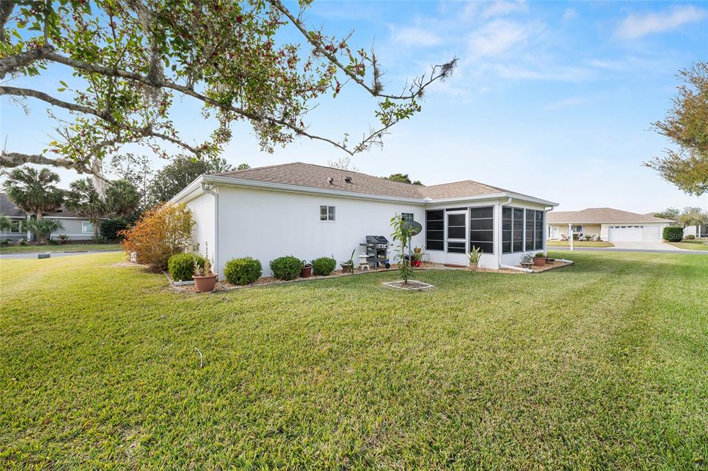 8516 Southeast 137th Loop Summerfield, FL 34491 - Photo 36 of 67