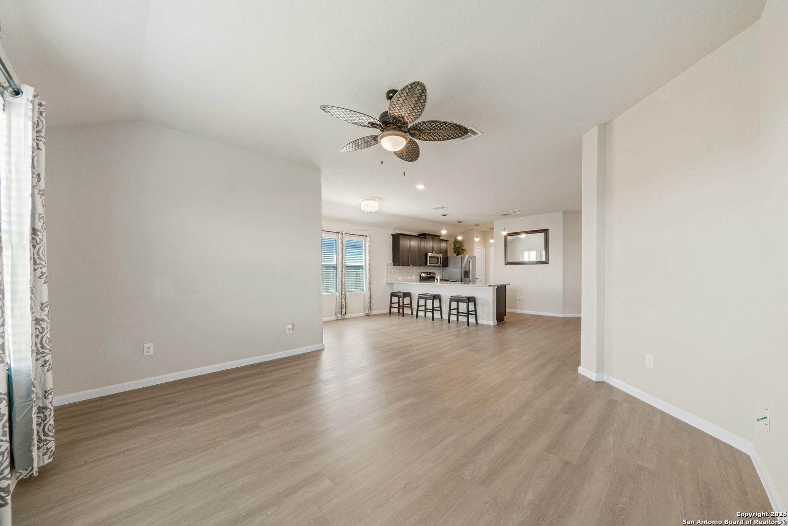 13218 Thyme Way St. Hedwig, TX 78152 - Photo 9 of 32