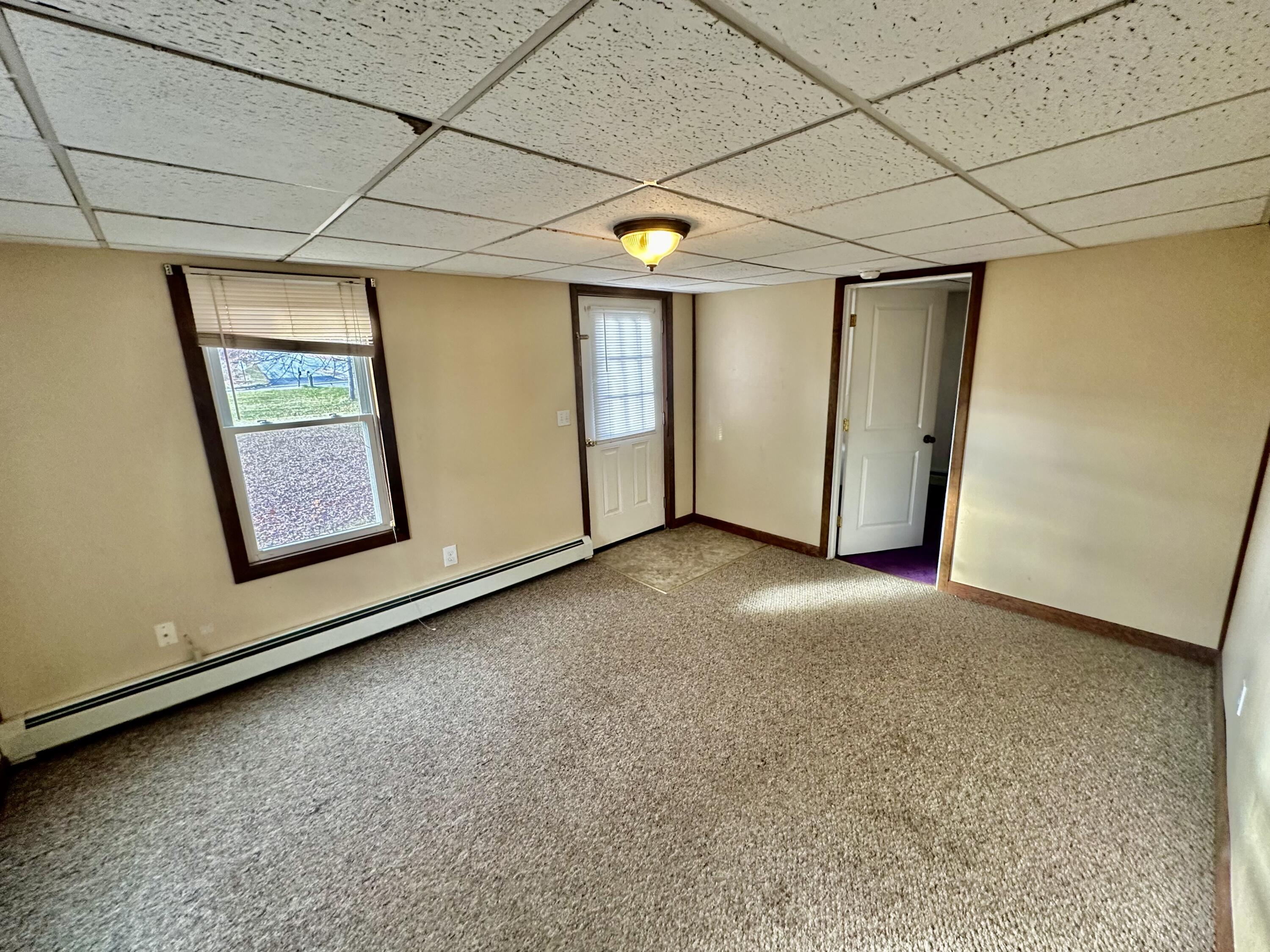 114 Skowhegan Road Fairfield, ME 04937 - Photo 6 of 20 Living Room