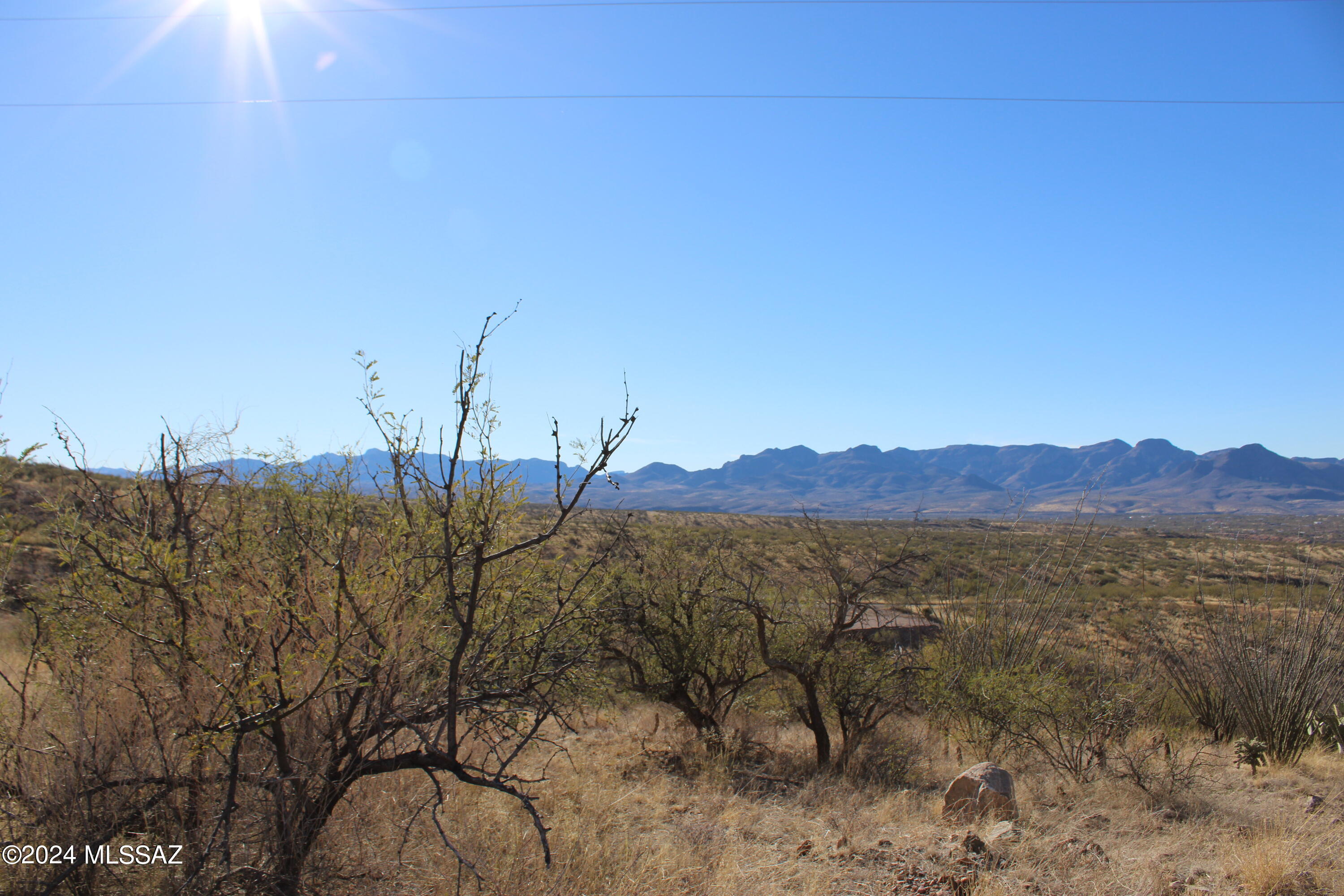 1827 Círculo Tortuga, Unit 27 Rio Rico, AZ 85648 - Photo 4 of 10