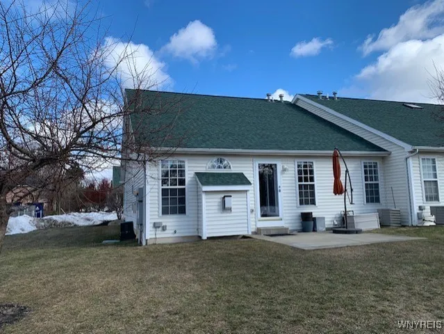 $1,900 | 9 Astor Ridge Drive, Unit D, Amherst, NY 14228