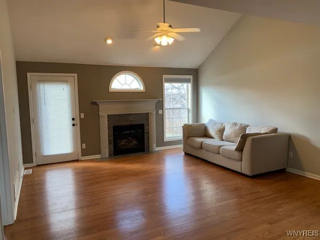 $1,900 | 9 Astor Ridge Drive, Unit D, Amherst, NY 14228