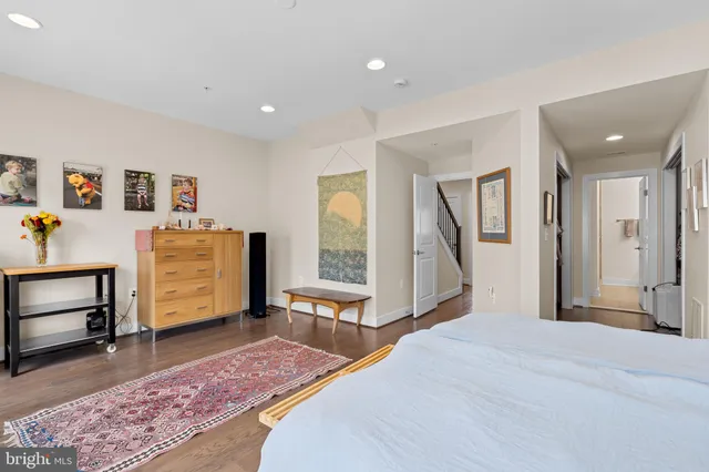 $1,250,000 | 608 East Alexandria Avenue, Alexandria, VA 22301