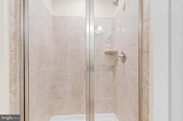 $1,250,000 | 608 East Alexandria Avenue, Alexandria, VA 22301