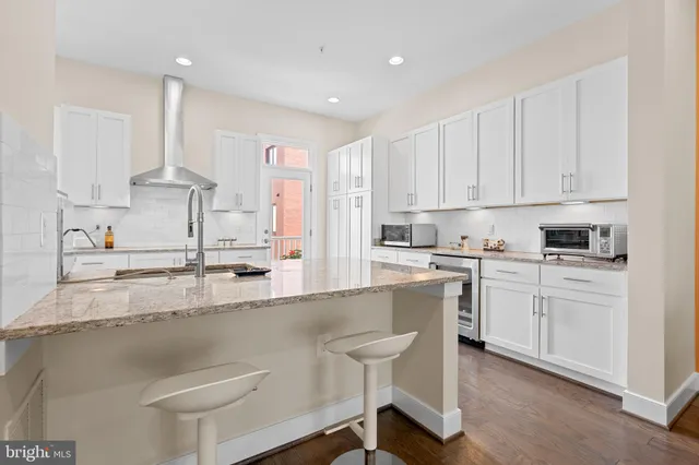 $1,250,000 | 608 East Alexandria Avenue, Alexandria, VA 22301