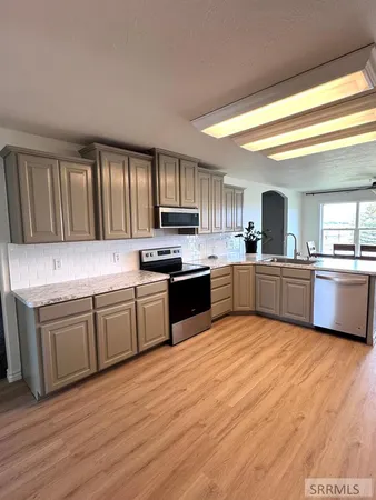 $749,900 | 634 North 3200 East, Menan, ID 83434