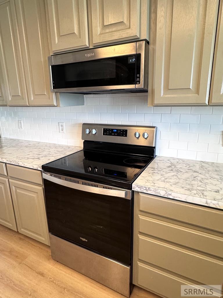 634 North 3200 East Menan, ID 83434 - Photo 16 of 85 Kitchen