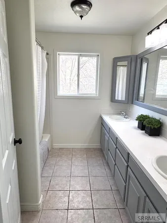 $749,900 | 634 North 3200 East, Menan, ID 83434
