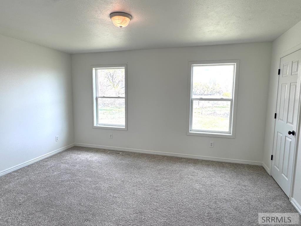 634 North 3200 East Menan, ID 83434 - Photo 36 of 85 Bedroom 4
