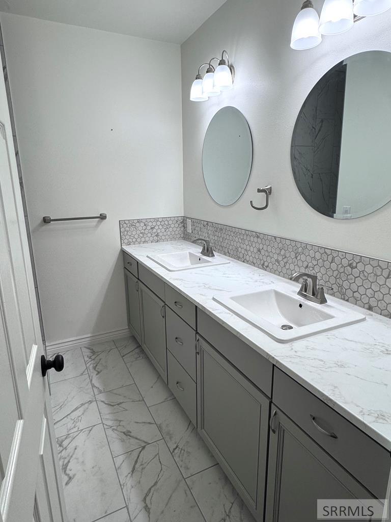 634 North 3200 East Menan, ID 83434 - Photo 44 of 85 Basement bathroom