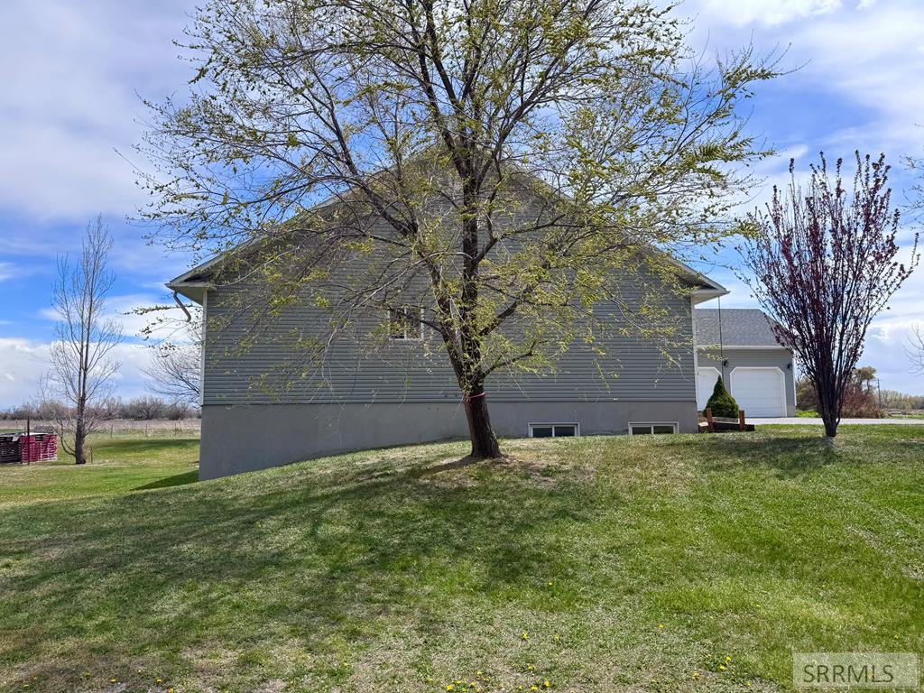 634 North 3200 East Menan, ID 83434 - Photo 65 of 85