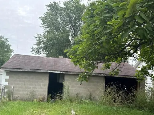 $43,500 | 3188 Hemphill Road, Burton, MI 48529