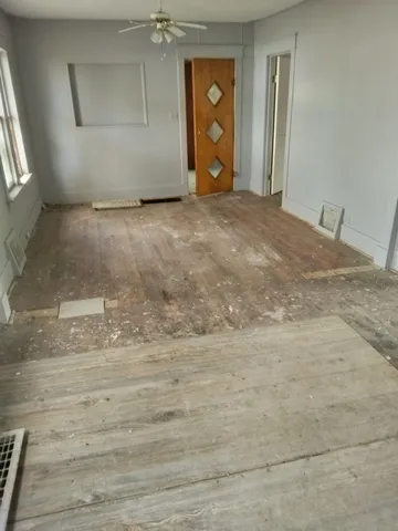 $43,500 | 3188 Hemphill Road, Burton, MI 48529