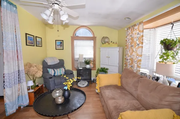 $2,900 | 307 Hancock Street, Braintree, MA 02184