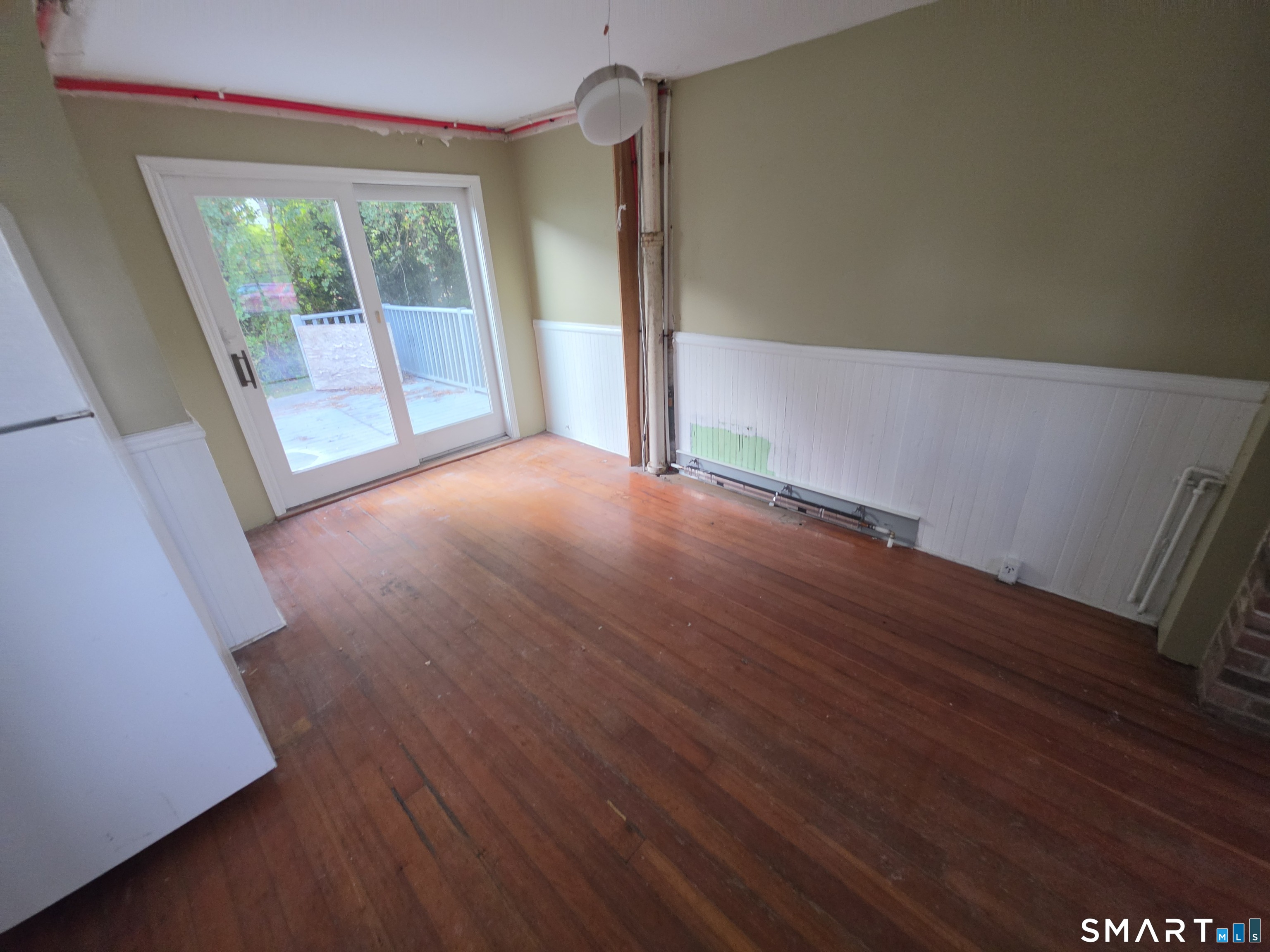1203 Poquonnock Road Groton, CT 06340 - Photo 4 of 22 Gallery Image 4