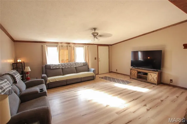 $217,500 | 543 Turkey Run, St. Clair, MO 63077