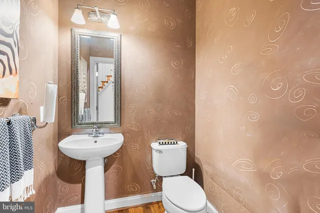 $1,600,000 | 2000 St Andrews Drive, Berwyn, PA 19312