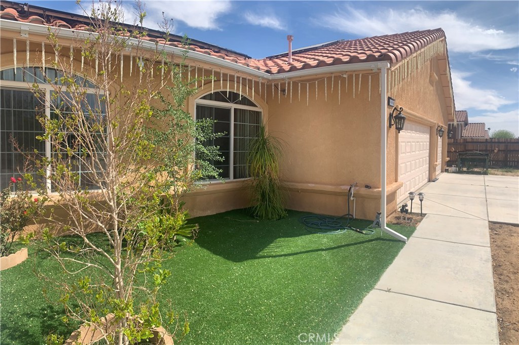 14930 Coalinga Road Victorville, CA 92392 - Photo 13 of 15