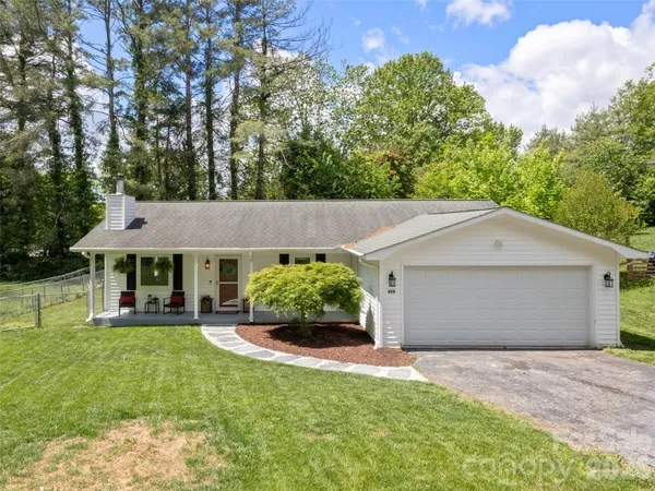 $385,000 | 224 Clover Drive, Fletcher, NC 28732