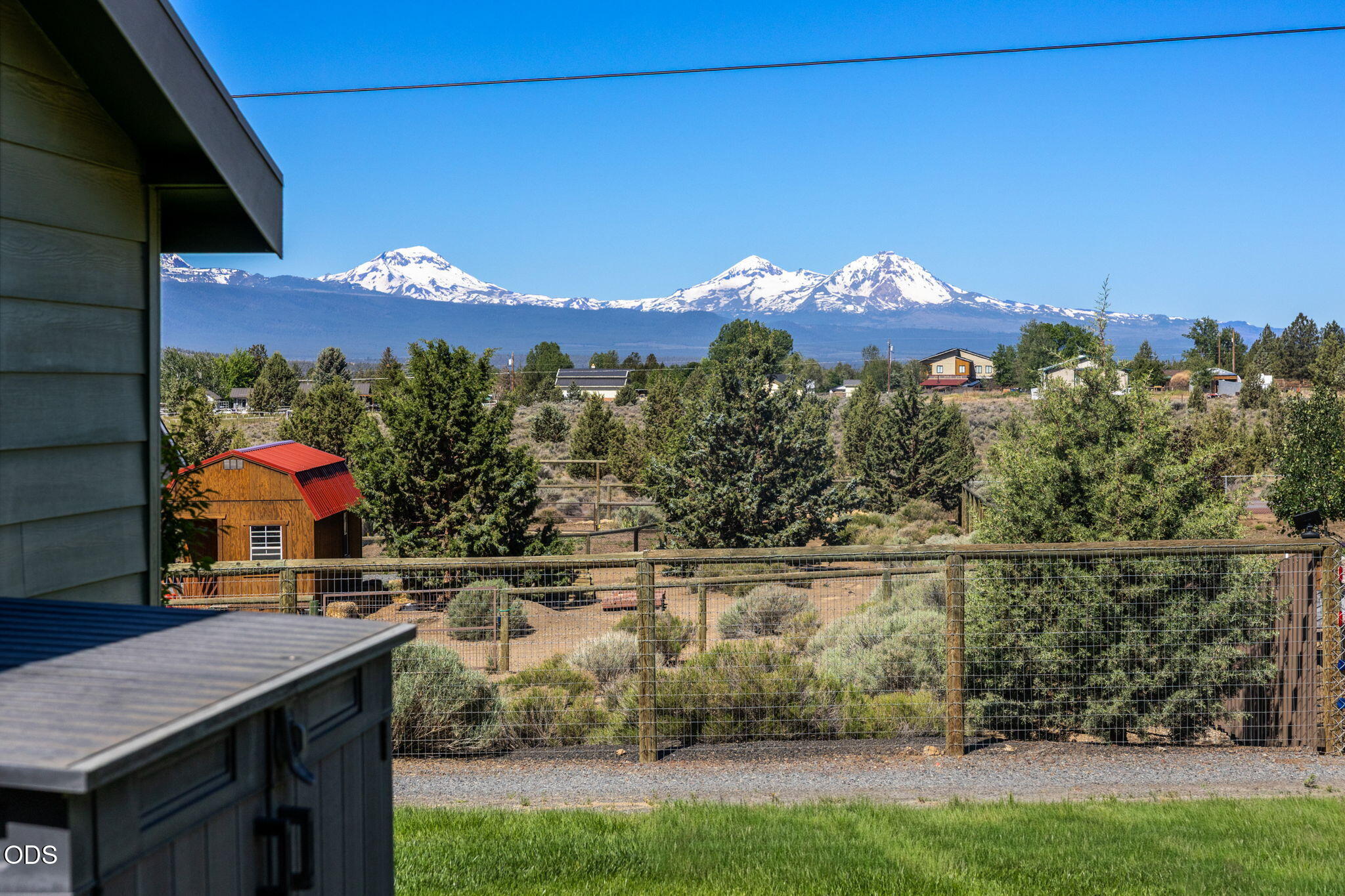 20810 89th Street Bend, OR 97703 - Photo 14 of 87