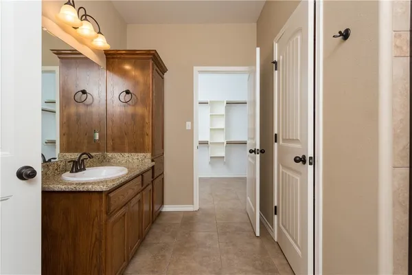 $2,750 | 5701 Loire Boulevard, Corpus Christi, TX 78413