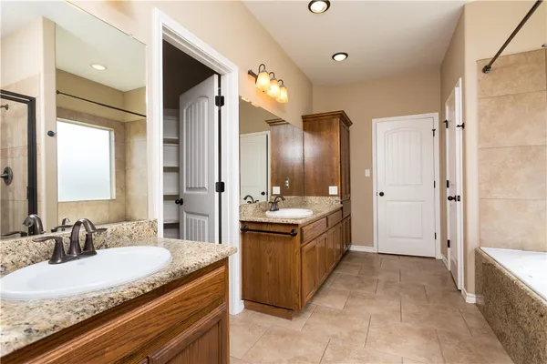 $2,750 | 5701 Loire Boulevard, Corpus Christi, TX 78413