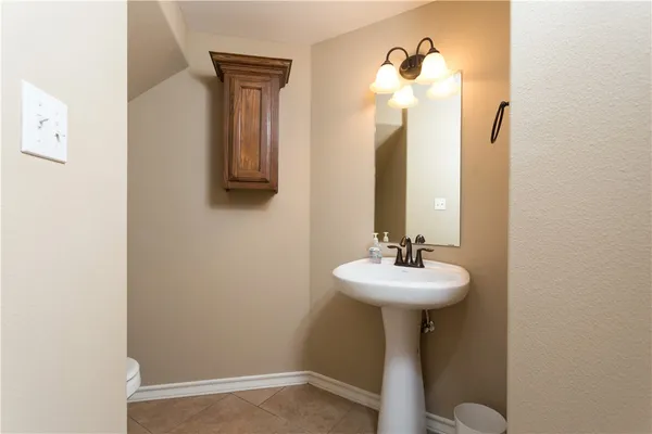 $2,750 | 5701 Loire Boulevard, Corpus Christi, TX 78413