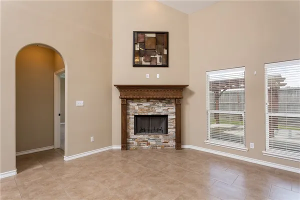 $2,750 | 5701 Loire Boulevard, Corpus Christi, TX 78413