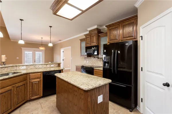 $2,750 | 5701 Loire Boulevard, Corpus Christi, TX 78413